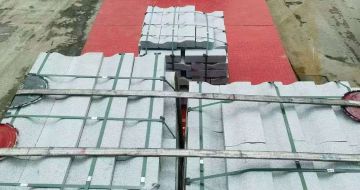 鄂尔多斯 芝麻白仿形加直形路沿石出货日常