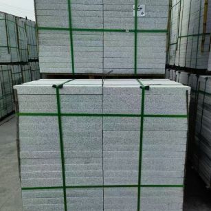 鄂尔多斯 芝麻白火烧，园林广场市政工程地铺石，1.8~5.0厚均有现货