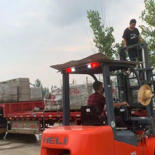 鄂尔多斯 黄金麻冰裂纹，地铺石装车