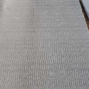 鄂尔多斯 芝麻灰花岗岩斧剁面，刀斩面