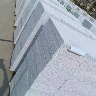 鄂尔多斯 白麻荔枝面花岗岩地铺石