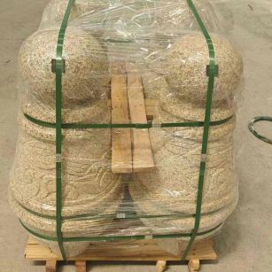 鄂尔多斯 黄金麻异形定制雕花——棒棒糖挡车柱