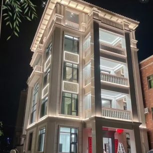 鄂尔多斯 芝麻白花岗岩别墅外墙夜间效果