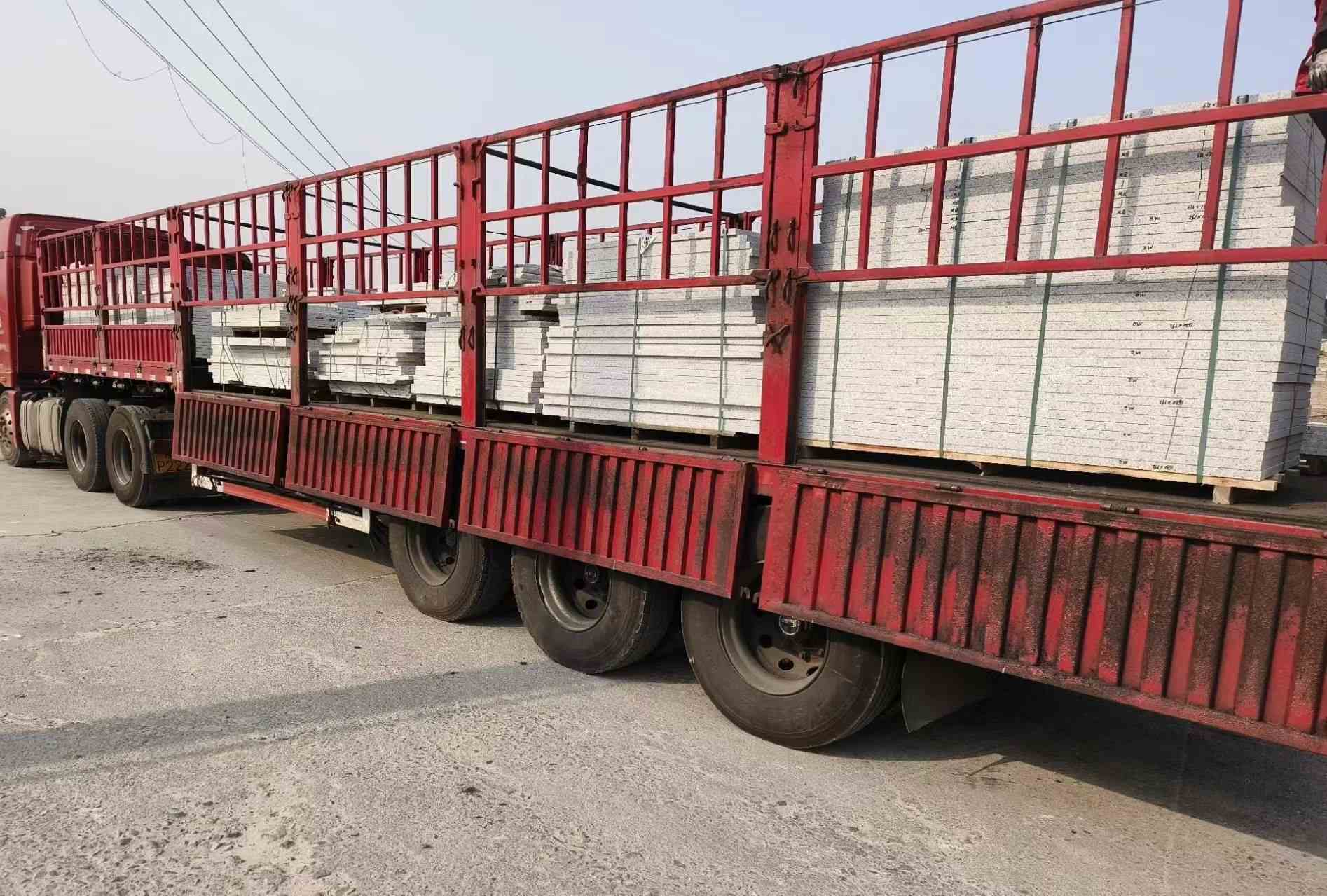 鄂尔多斯 白麻荔枝面外墙干挂，工厂装车日常