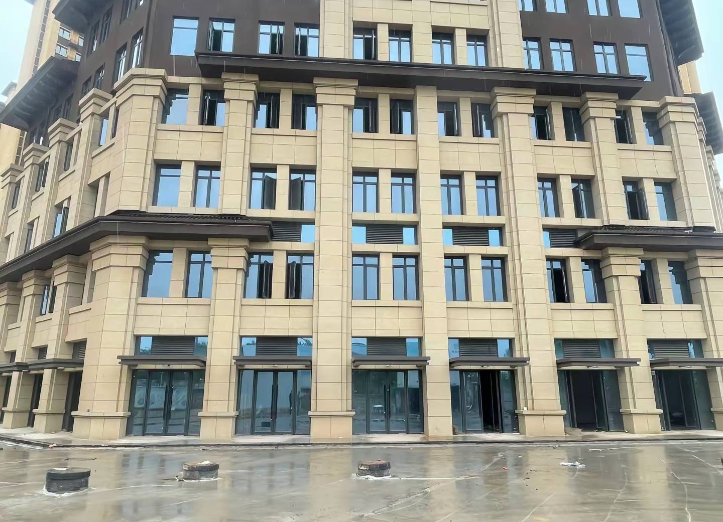 鄂尔多斯 黄金麻花岗岩荔枝面小区外墙干挂