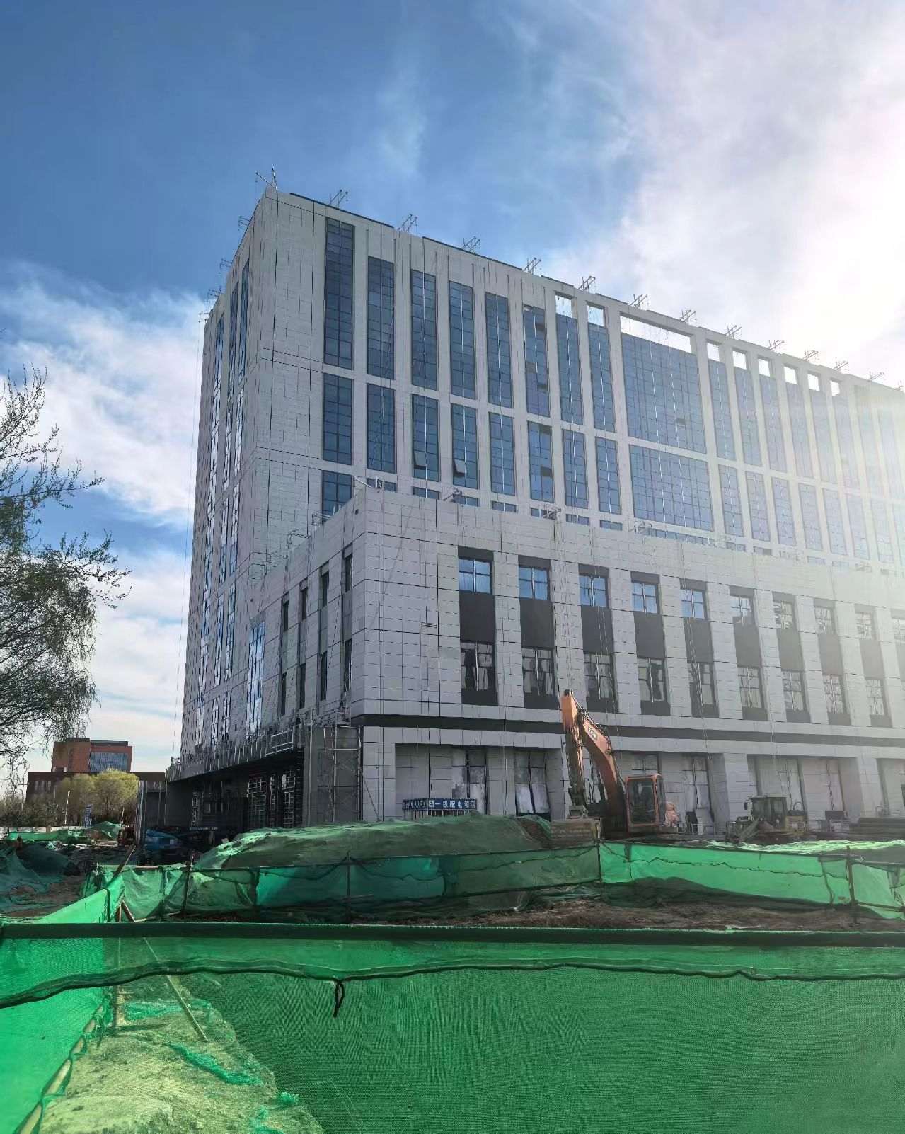 鄂尔多斯 白麻花岗岩石材外墙干挂