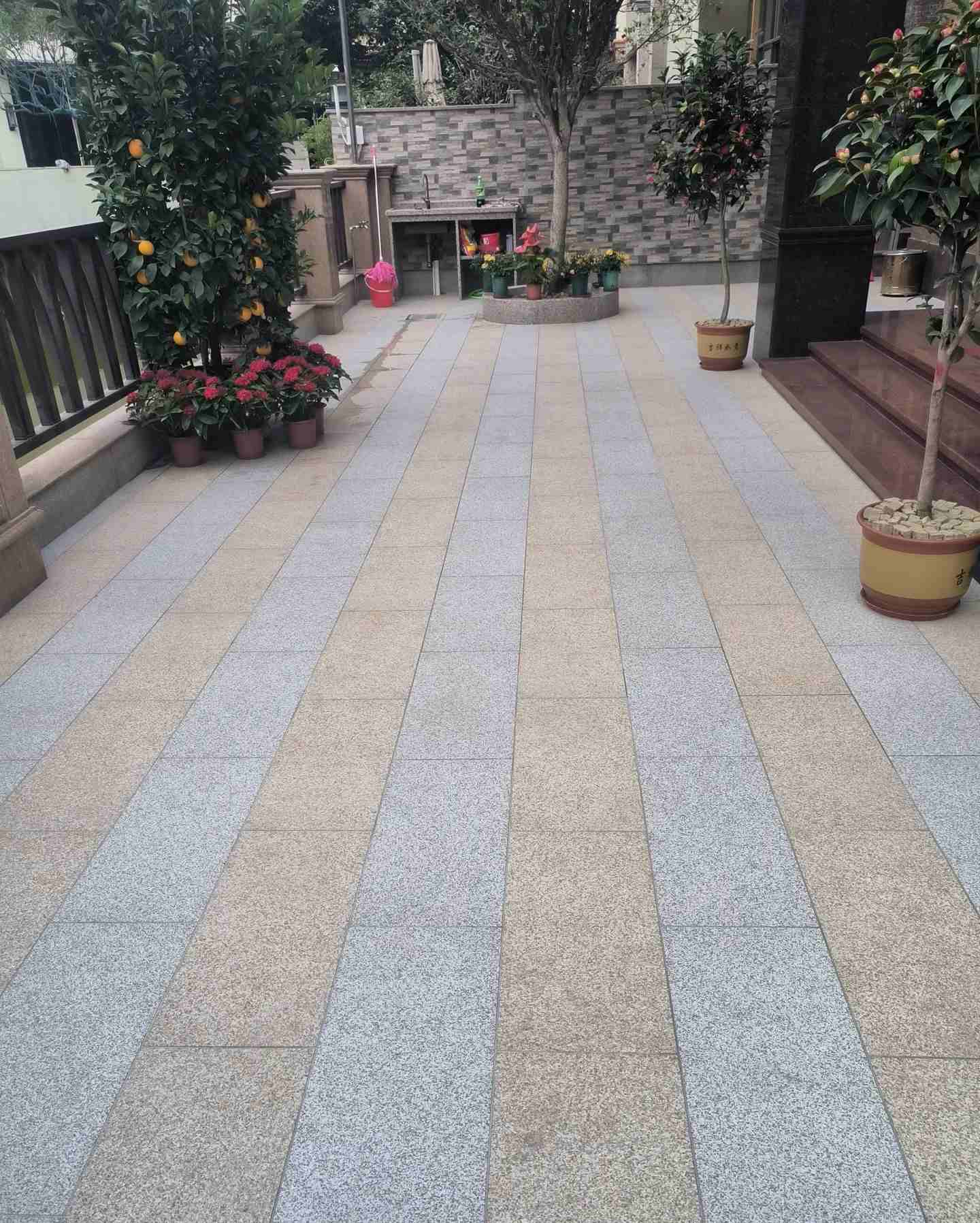 鄂尔多斯 黄金麻白麻荔枝面庭院铺装展示