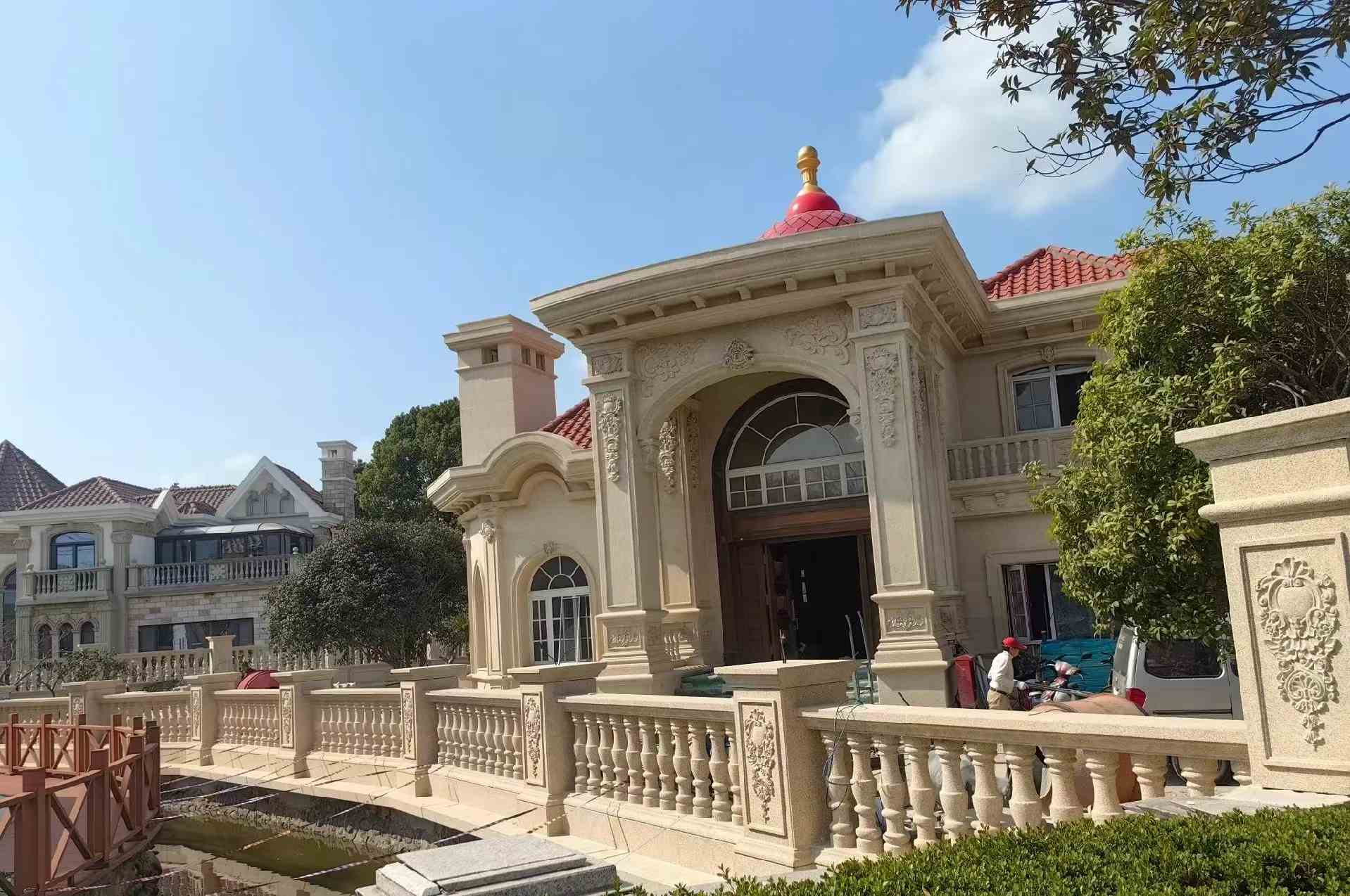 鄂尔多斯 黄金麻花岗岩欧式别墅