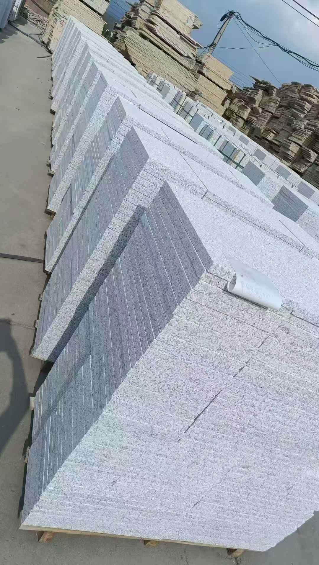 鄂尔多斯 白麻荔枝面花岗岩地铺石