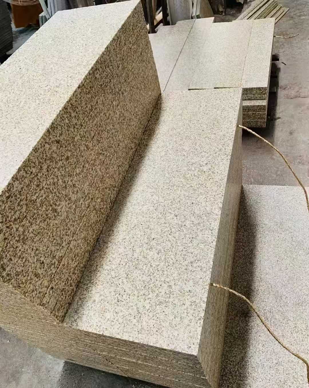 鄂尔多斯 黄金麻荔枝面外墙干挂成品