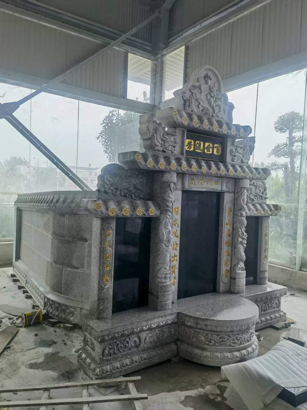 鄂尔多斯 芝麻白墓碑效果展示图